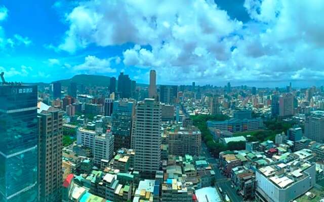 85大樓海景街景房