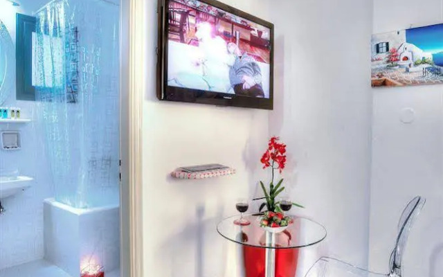 Eleni Rooms
