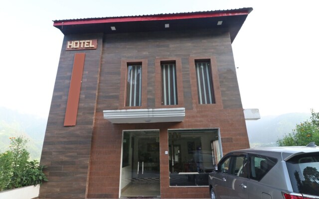 OYO 9407 Hotel Anjukul