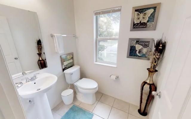 Crystal Cove Resort
