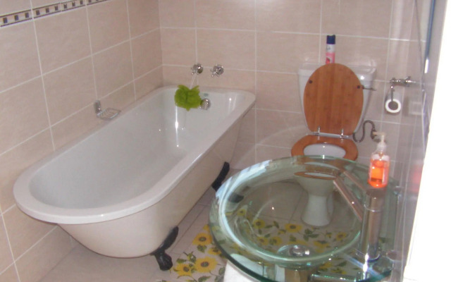 Moshitametsi Guesthouse