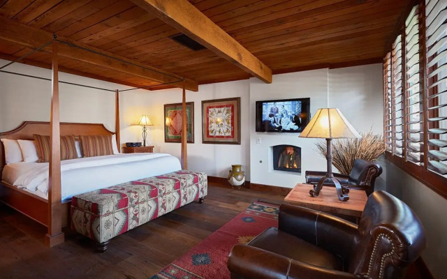 Hermosa Inn