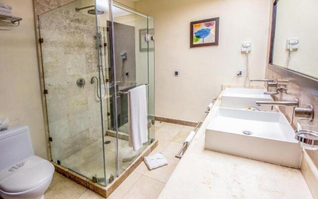 El Faro 302 Coral Penthouse