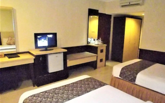 Parkside Mandarin Hotel Pekalongan