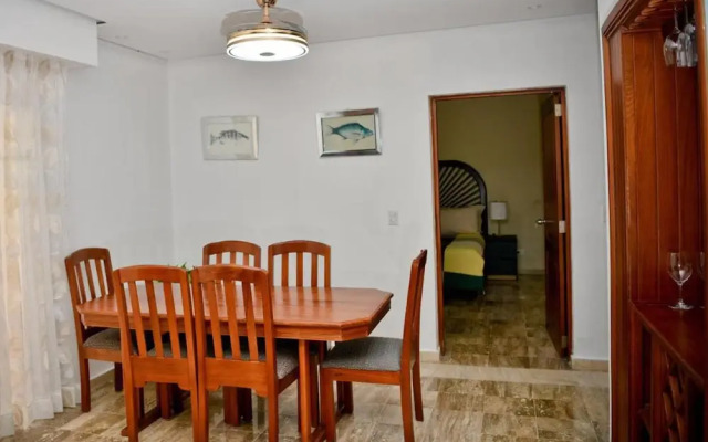 Punta Cana - Apartment - Sleeps 4 - Pool - Hot Tub