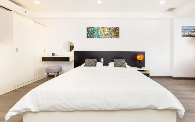 F-Hotel & Apartment