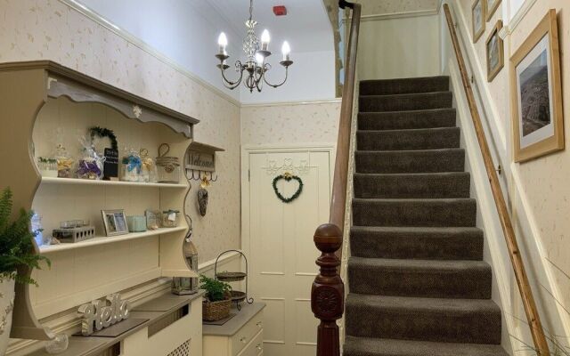 Linden Lodge Guest House - B&B