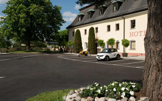 Kaiserhof Anif
