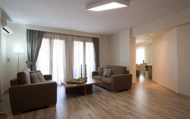 Leste Luxury Homes