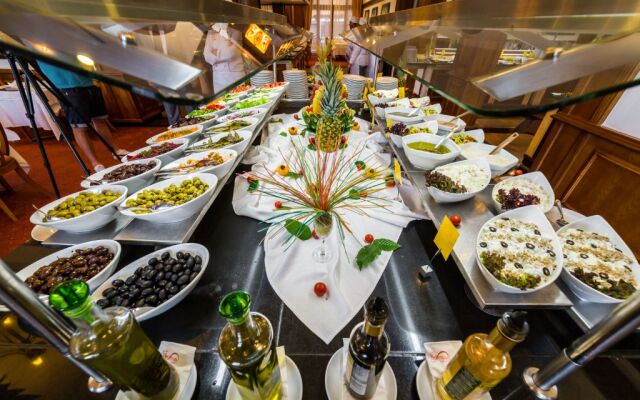 Royal Palace Helena Park - Ultra All Inclusive