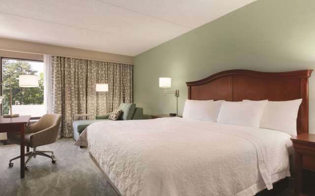 Hampton Inn by Hilton Richmond-North/Ashland