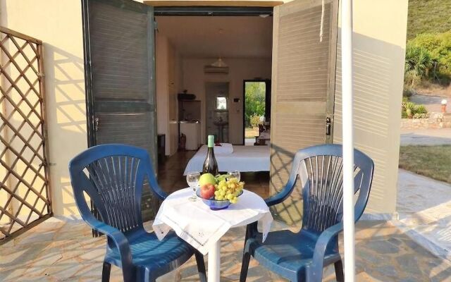 Sea View Studio With Garden 7min To The Beach