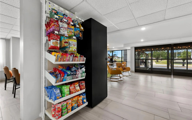 Spark by Hilton Biloxi Ocean Springs