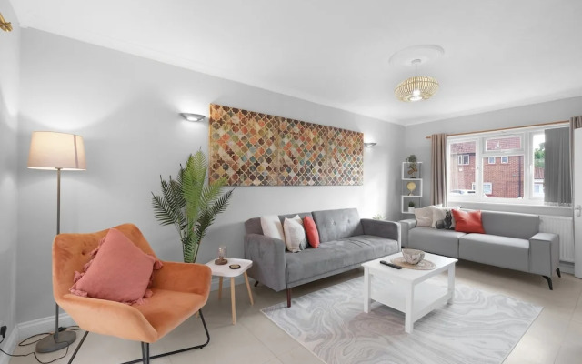 Keel Drive Modern 3 Bedroom Home