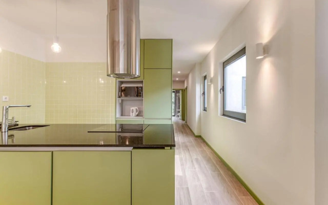 Travel and Live Apartments