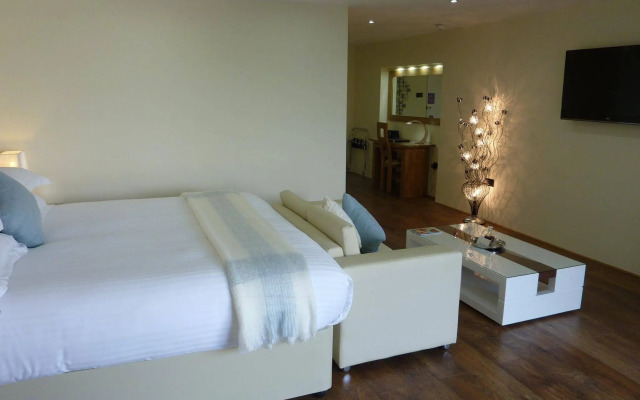 Meadfoot Bay Hotel