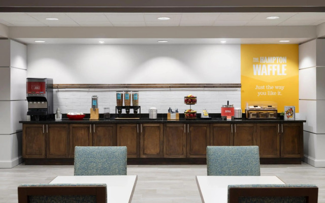 Hampton Inn Houston-Near The Galleria