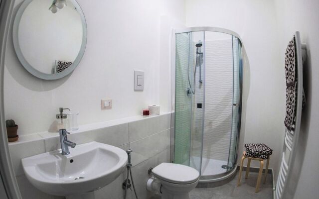 Be Central Guesthouse