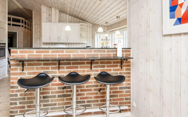 8 Person Holiday Home in Orsted-by Traum