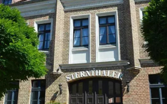Hotel-Sternthaler /Rathauseck