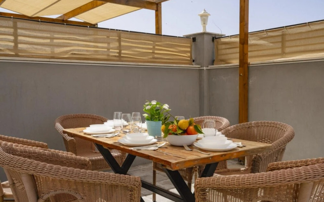 Villa With Jacuzzi Private Pool Garden in Serik