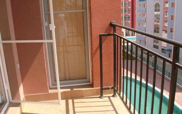 Menada Sunset Beach 4 Apartments