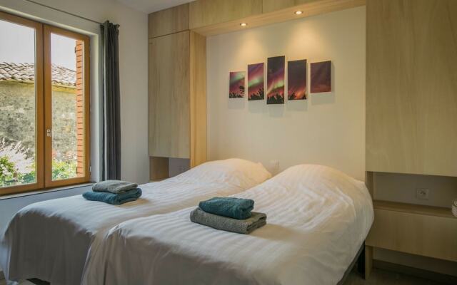 Elegant Mansion With Swimming Pool, Terrace, Sun-loungers