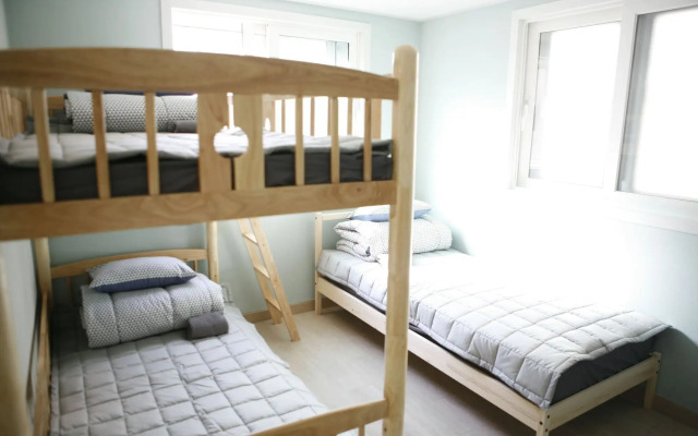 Twin Rabbit Guesthouse