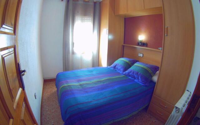 Ribes Apartamento con Jardín