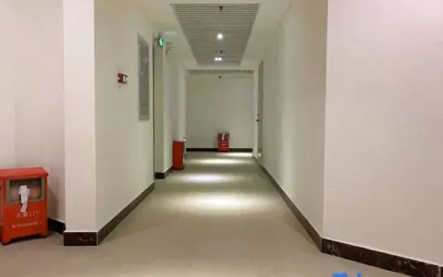Shenlan Holiday Apartment(Yangjiang Hailing Island Dajiaowan Water Park)