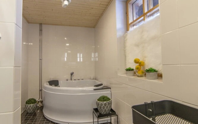 Kuukkeli Log Houses Teerenpesä - Superior Suite A49