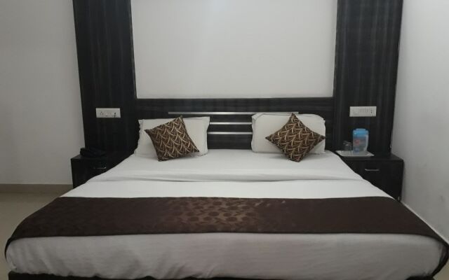 Hotel Vivek Inn by Mtmc Rooms