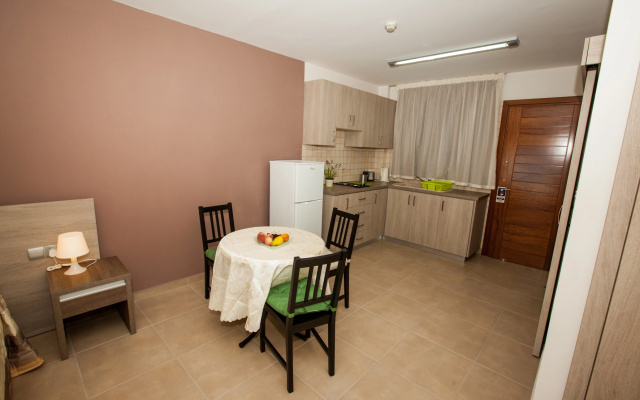 Crystallo Apartments