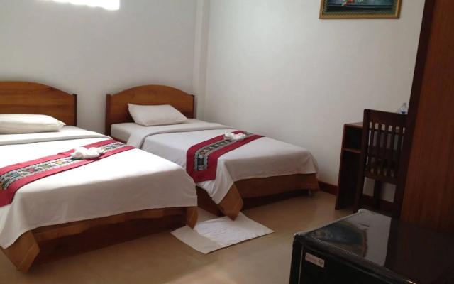 Chalouvanh Hotel