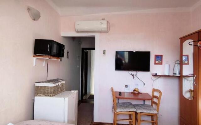 House Ina Ston