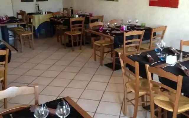 Hotel Restaurant Le 108