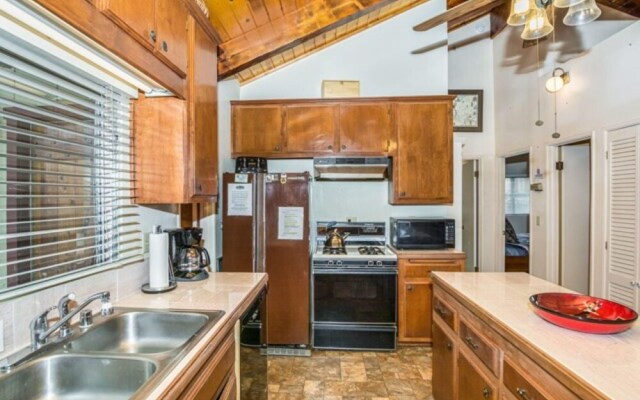 Twin Oaks #1949 by Big Bear Vacations