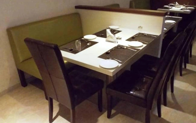 Gayathri Hotel