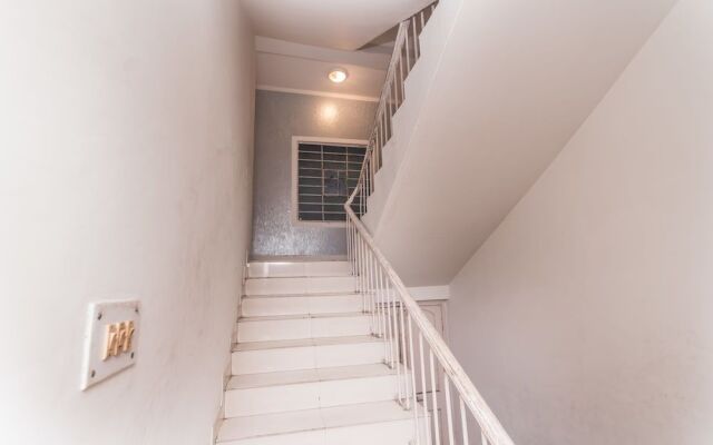 OYO 2766 Apartment Salt Lake