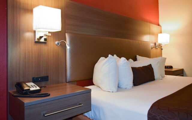 American Inn & Suites West Memphis I-40/I-55