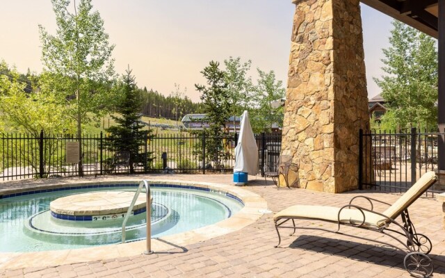 Ski Hill Road 2 - Twin Chutes