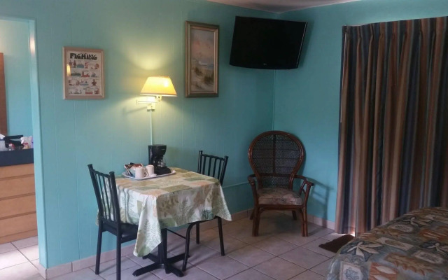 Royal Hawaiian Motel