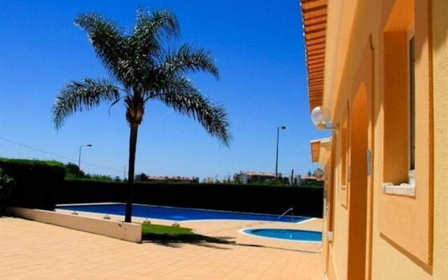 Apartamentos Terracos do Vau