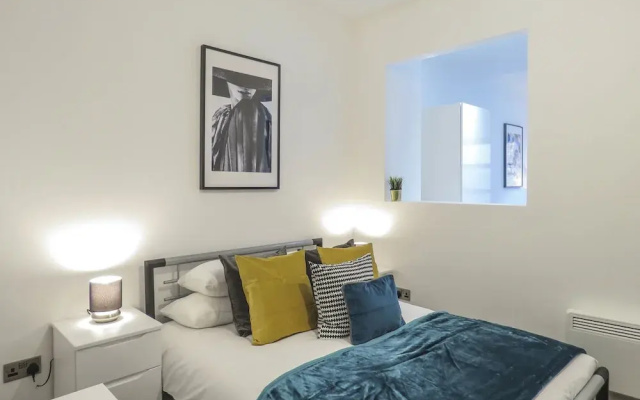 Tudors eSuites Birmingham Apartments Jewellery Quarter