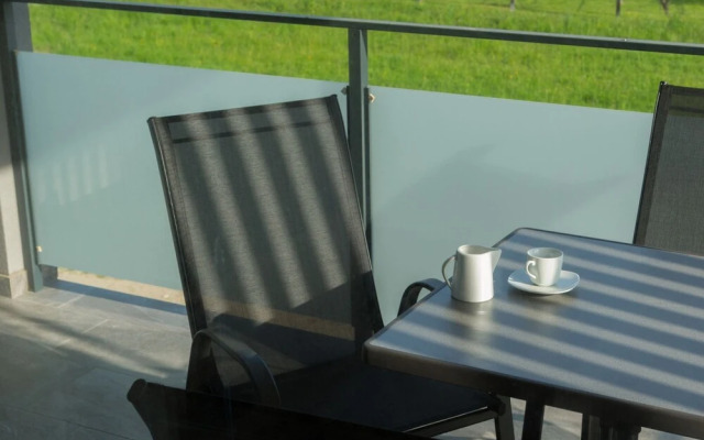 Apartmaji Banonia Stork Flight