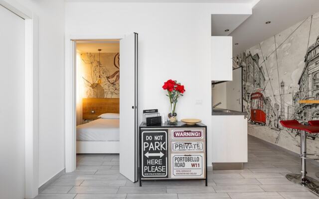 Monterumici 36 - Saffi Glamorous Apartment