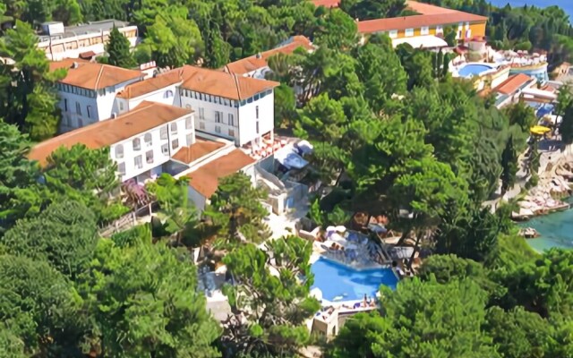 Marina Sunny Hotel by Valamar