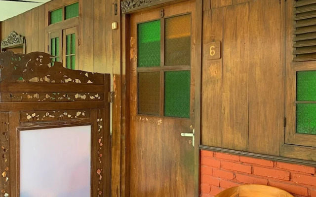 Carla Garden Villa