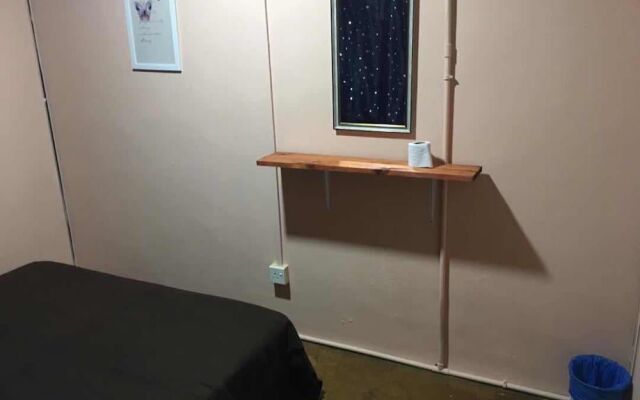 11 Pensione - Hostel