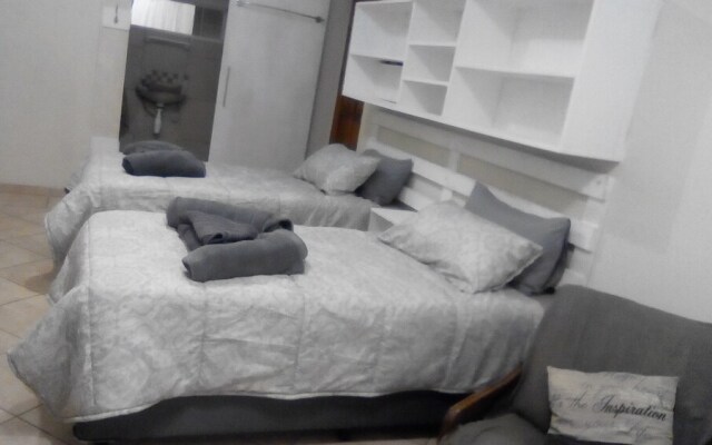 De Vine Studio Apartment